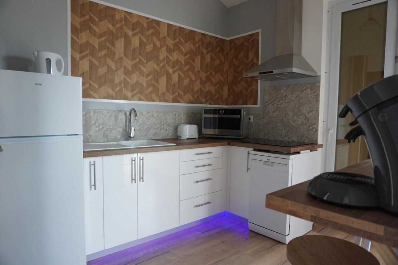 Appart Cosy 4 Personnes Avec Terrasse La Roche-sur-Yon Luaran gambar