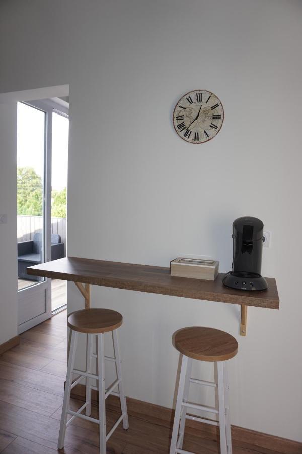 Appart Cosy 4 Personnes Avec Terrasse La Roche-sur-Yon Luaran gambar